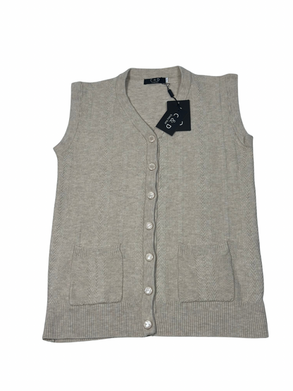 Cozy&Drape sleeveless wool cardigan sweater in beige with a button-front closure and two front pockets.