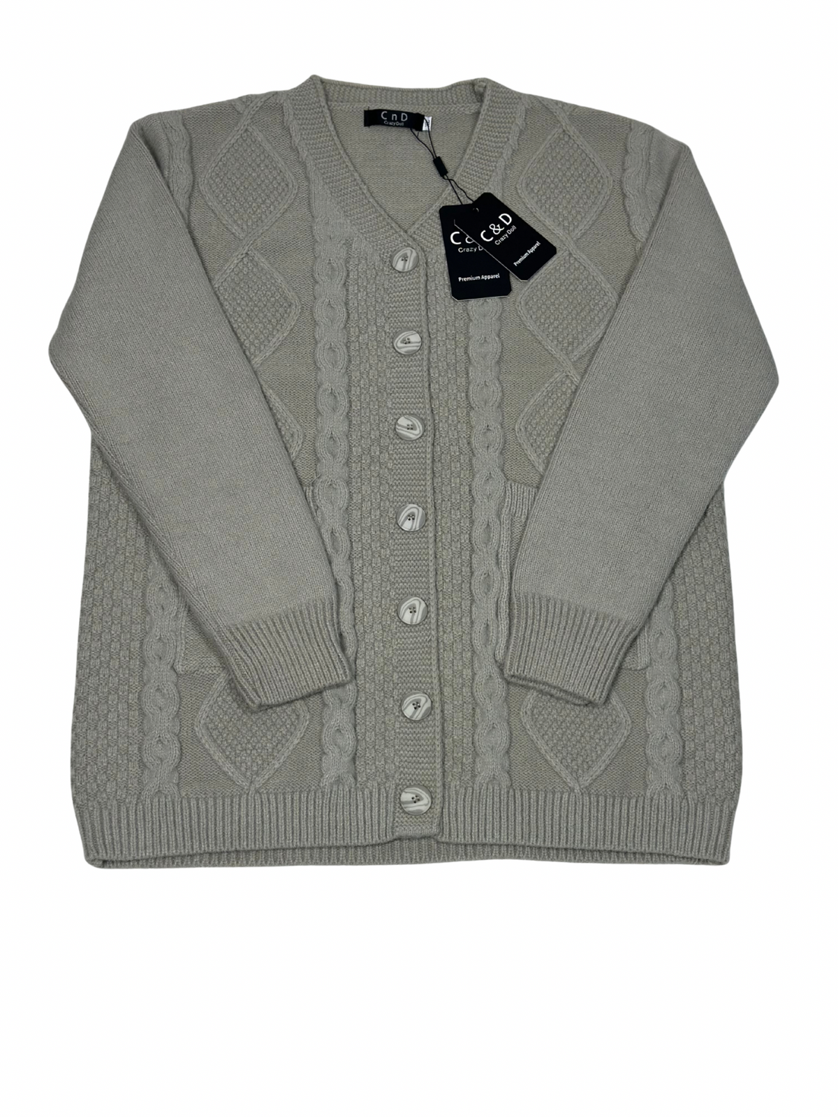 Cozy&Drape Mama full sleeves cardigan sweater in grey wool with cable knit pattern, front buttons, and pockets.