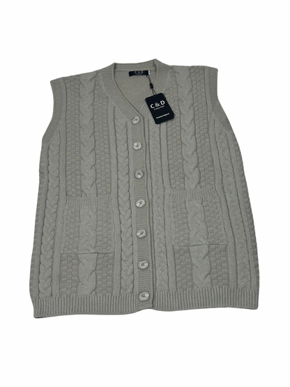 Cozy&Drape sleeveless cable knit cardigan sweater in light grey wool with front buttons and pockets